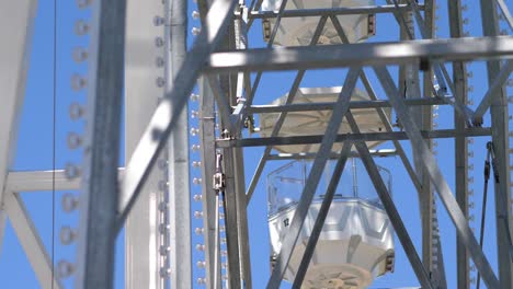 ferris wheel ride in 4k slow motion 60fps