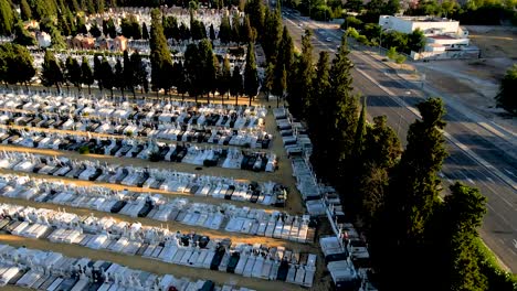 Sobrevolando-El-Cementerio-De-San-Fernando-De-Sevilla