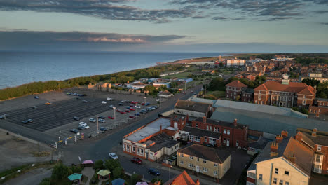 Skegness:-Un-Balneario-Con-Una-Rica-Historia-Y-Un-Presente-Vibrante,-Capturado-En-Vista-Aérea