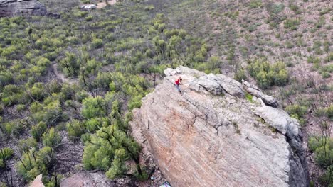 climbing the monkey rock in western australia