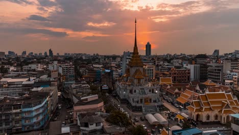wat traimit withayaram worawihan, temple of the golden buddha. sunset timelapse, bangkok, thailand