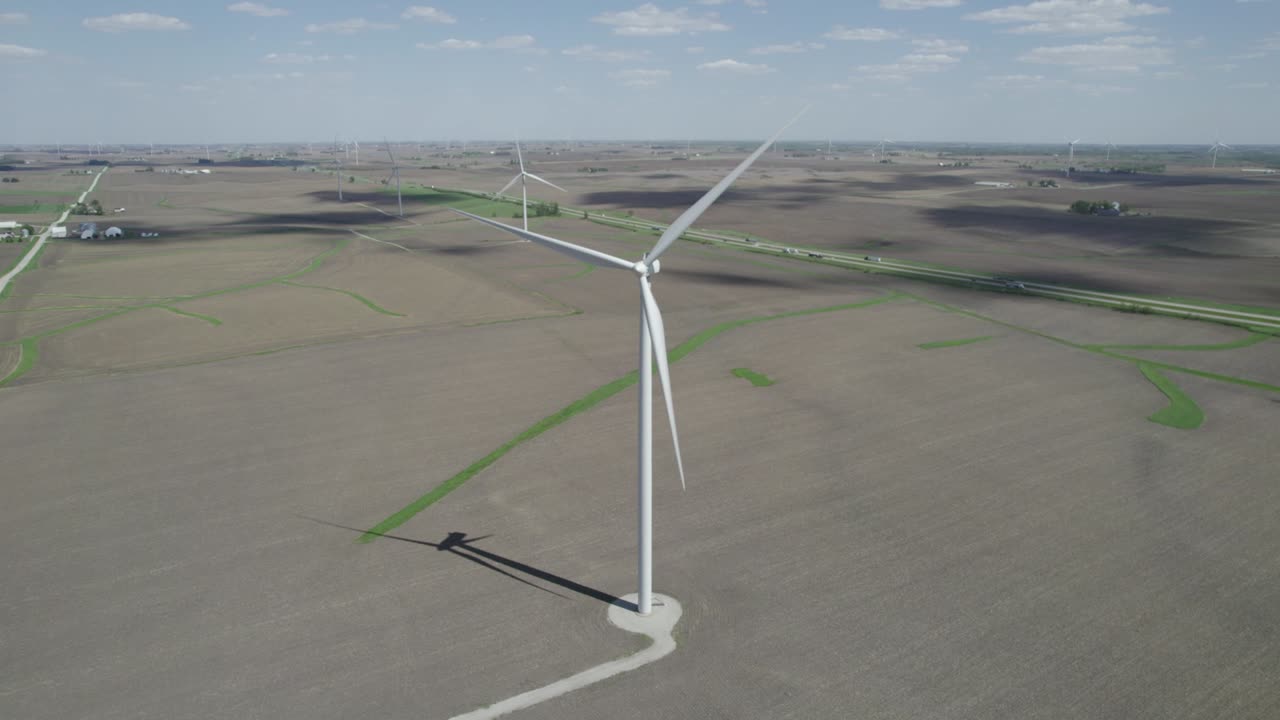 Wind turbine in Iowa fields