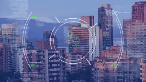 animación del escaneo del alcance sobre el procesamiento de datos contra la vista aérea del paisaje urbano