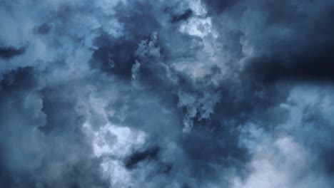 4k thunderstorm and lightning in dark sky time lapse