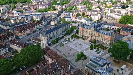 Evreux-Town-hall-and-clock-tower,-Normandy-in-France