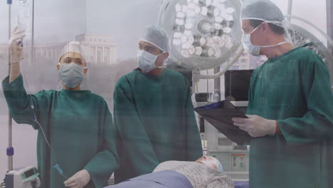 animación de personas caminando sobre diversos cirujanos durante la cirugía