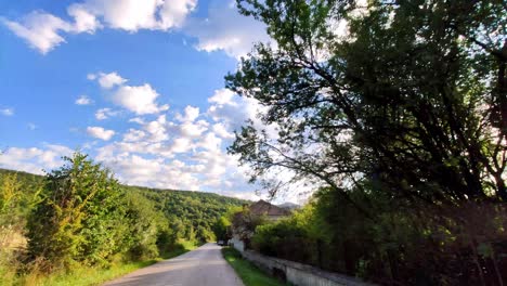 Un-Viaje-Por-Carretera-A-Través-Del-País-En-Bulgaria