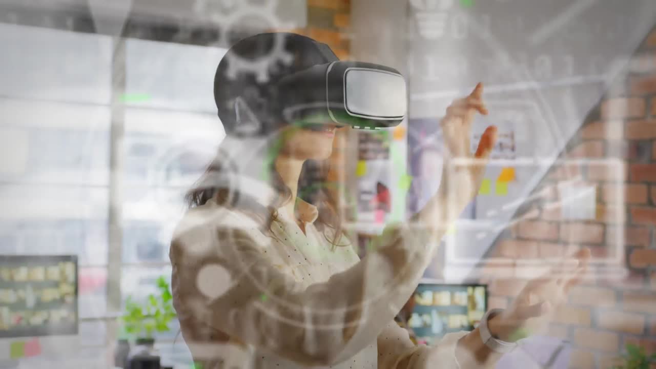 소셜 미디어 아이콘의 애니메이션과 혼합 인종 여성이 vr 헤드 ⁇ 을 착용한 데이터 처리