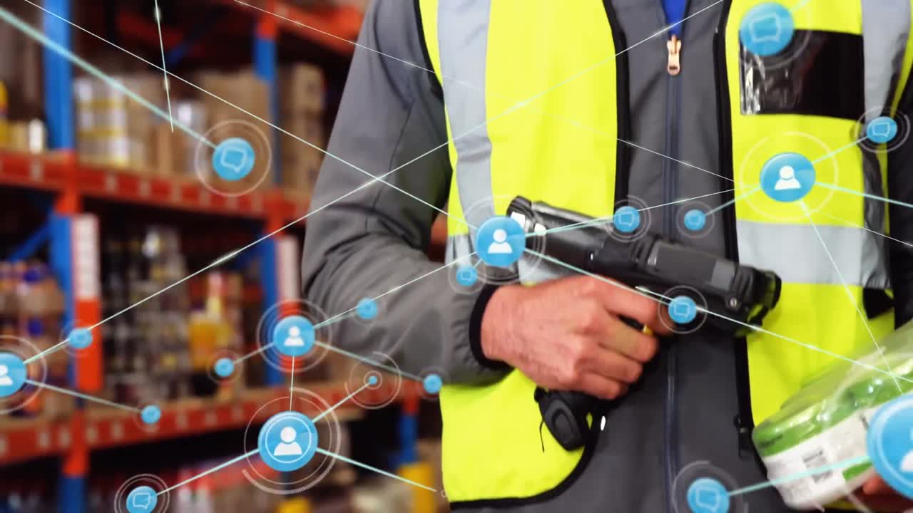 animación de redes de conexiones con iconos sobre el hombre que trabaja en el almacén
