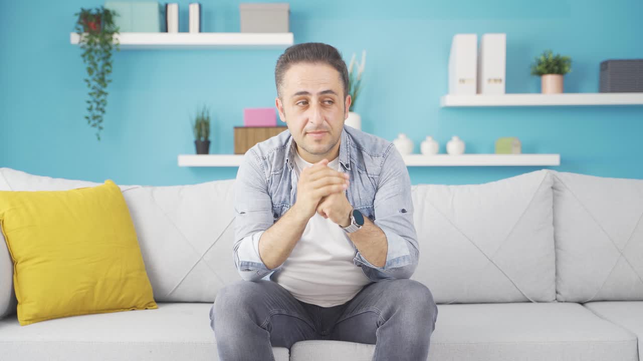 L'uomo è nel panico