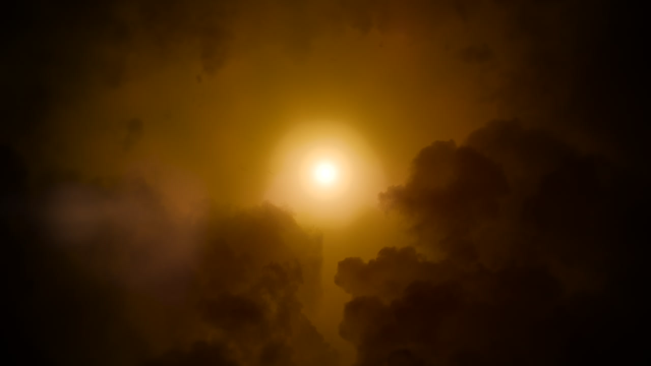 모션 카메라 1이 있는 구름과 태양이 있는 영화적 배경