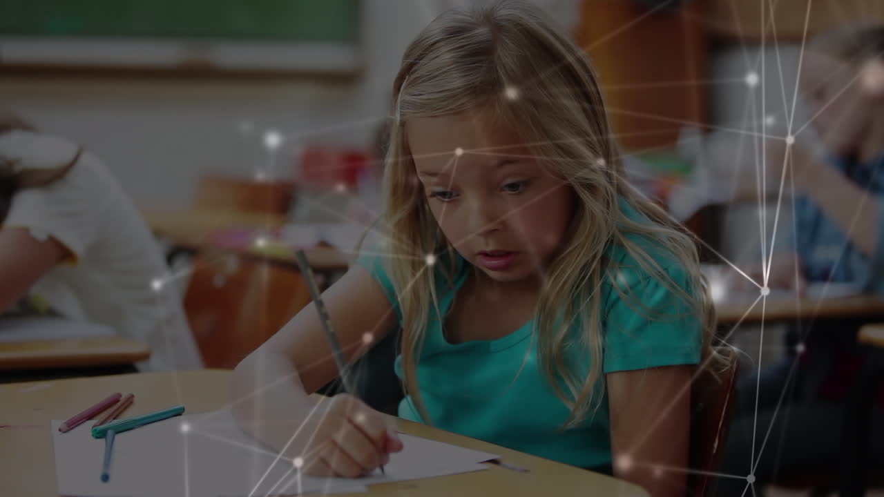 анимация сети связей через письменность школьниц