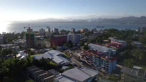 tomas de drones de suva y otras partes de las islas fiji, incluida la capital, las playas, los centros turísticos y la naturaleza, uhd-1