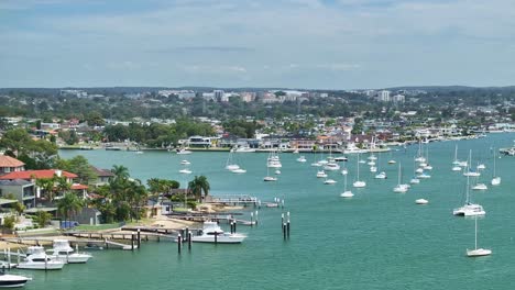 luxury waterfront homes and boats in sydney, australia