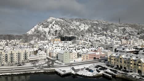 calm flight backwards from the dairy in ålesund