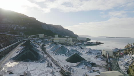 Vista-Aérea-De-La-Cantera-Jelsa-En-Noruega