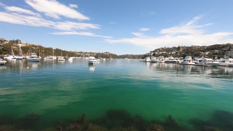 Time-lapse-of-boats-moving-in-a-harbor-with-the-wind-and-the-currents