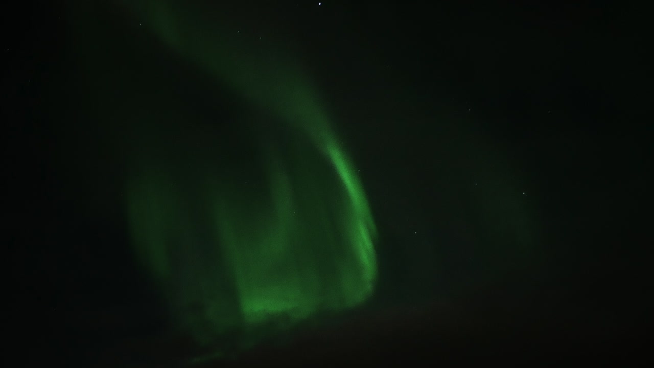aurora boreal en el cielo de las islas lofoten