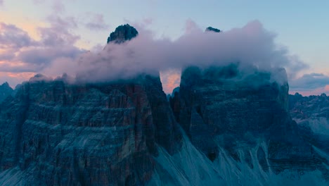 parque natural nacional de tre cime en los alpes dolomitas. la hermosa naturaleza de italia.