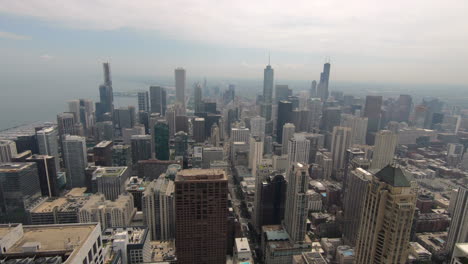 vista aérea, rascacielos, edificios altos altos panorama, centro de la ciudad de chicago, estados unidos, ee.uu., paisaje urbano, vista hacia arriba en la parte superior de la torre hancock, cielo, río, área del bucle
