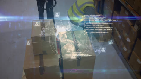 animación del procesamiento de datos y el mundo sobre diversos trabajadores masculinos de almacén
