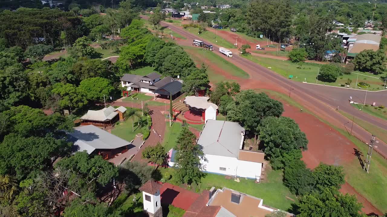 ⁇ 은 날에 오베라의 이웃의 항공 영상