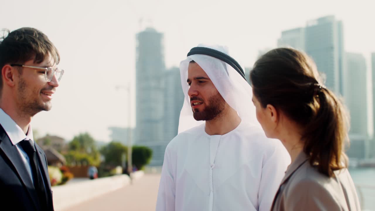 두바이에서 비즈니스 회의