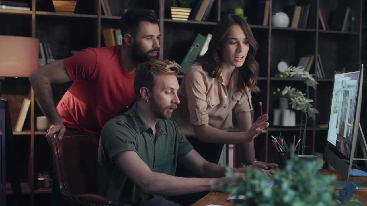 Business people working together