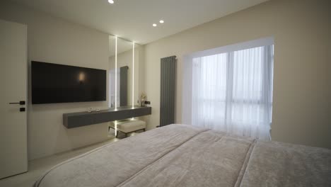 interior de un dormitorio acogedor de diseño moderno con lámpara de piso artesanal