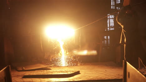 metal casting process in a foundry