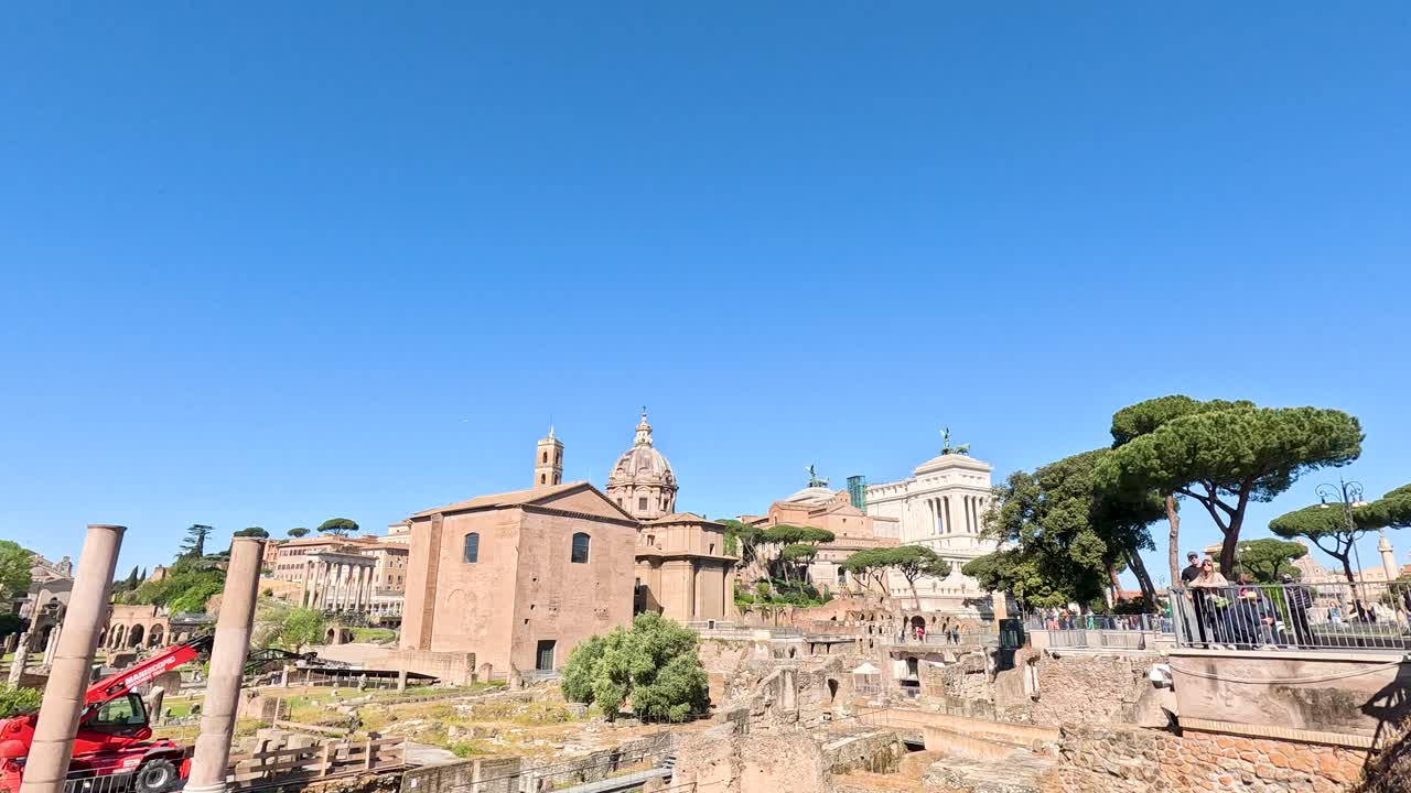 고대 건물과 유적이 있는 역사적인 장소