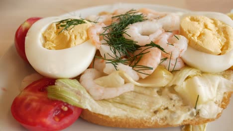 shrimp and egg sandwich