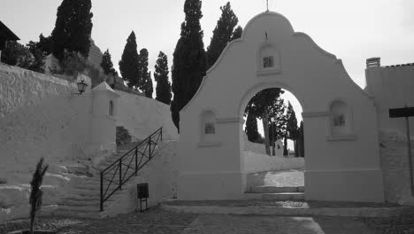 Monochromatic-View-Of-El-Calvario-de-Sagunto-Over-Castle-Mountain-In-Sagunt,-Valencia-Spain