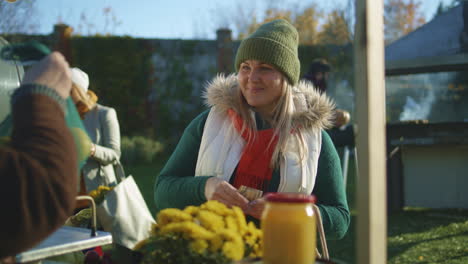 farmers market autumn day