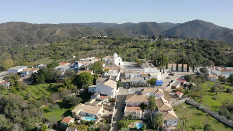 Querença,-Tor-Y-Benafim-Es-Una-Parroquia-Civil-Del-Municipio-De-Loulé,-Portugal