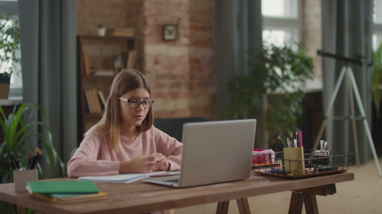 Girl Studying Online