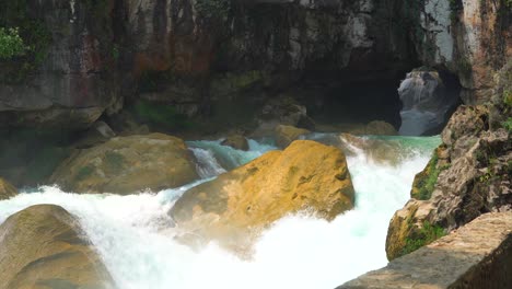catarata de 4k en chiapas, méxico