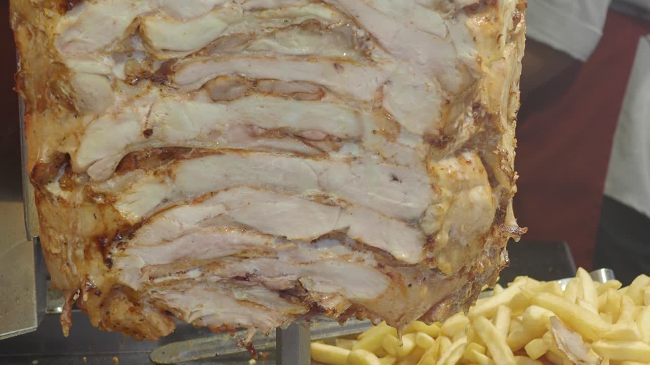 맛있는 고기 샤워마와 감자김