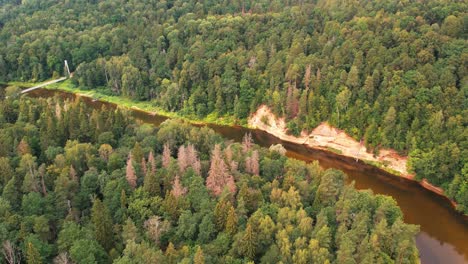 Gauja,-El-Río-Más-Hermoso-De-Letonia