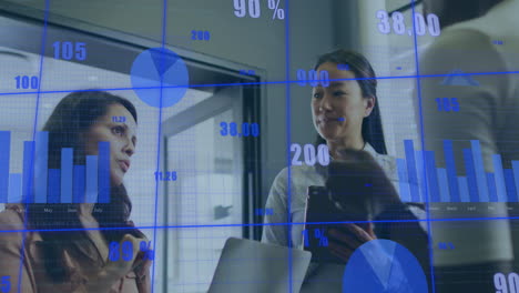 animación de las estadísticas y el procesamiento de datos sobre las personas de negocios en la oficina.
