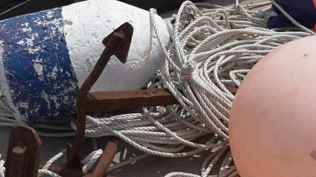 prince edward island north rustico muelles con ancla y equipo de pesca