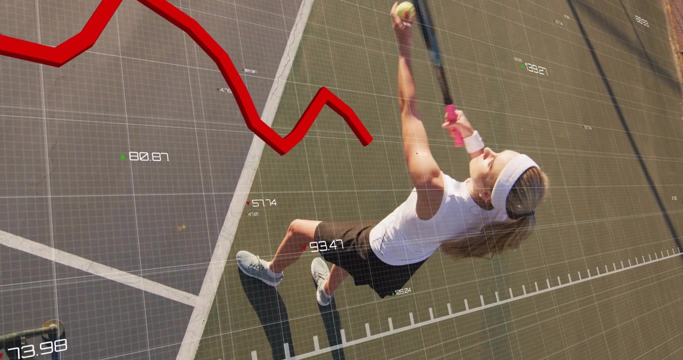 Atleta donna che lancia la palla e serve dalla linea di fondo, animando metriche sportive sul campo.