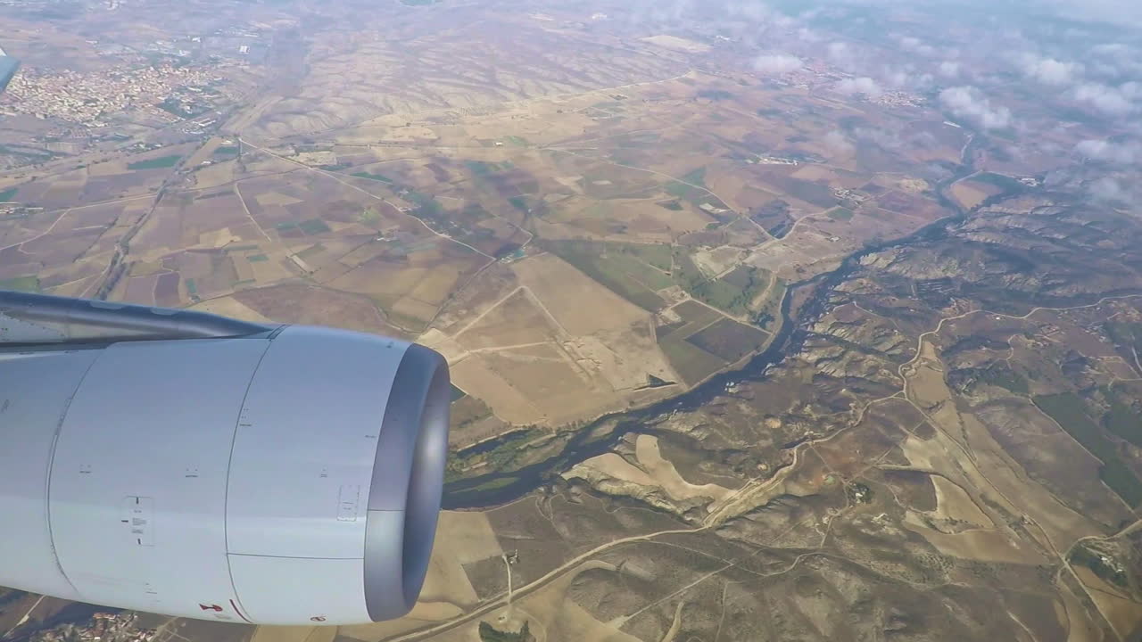 vista pov desde avion sobre españa