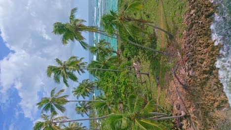 playa los coquitos, cabrera en republica dominicana