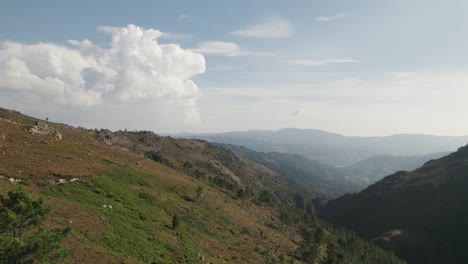 senderos de montaña y montaña - parque nacional de peneda-geres