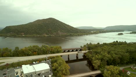 Aerial-drone-view-of-Appalachian-Mountains-and-Susquehanna-River