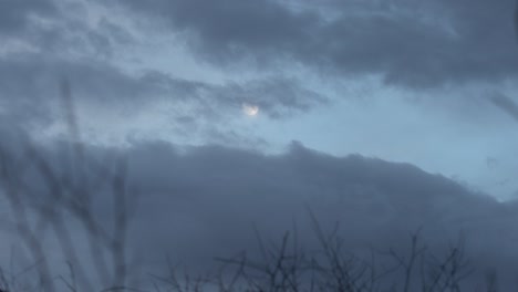 Nubes-De-Tormenta-De-Invierno-Moviéndose-Por-Todo-California