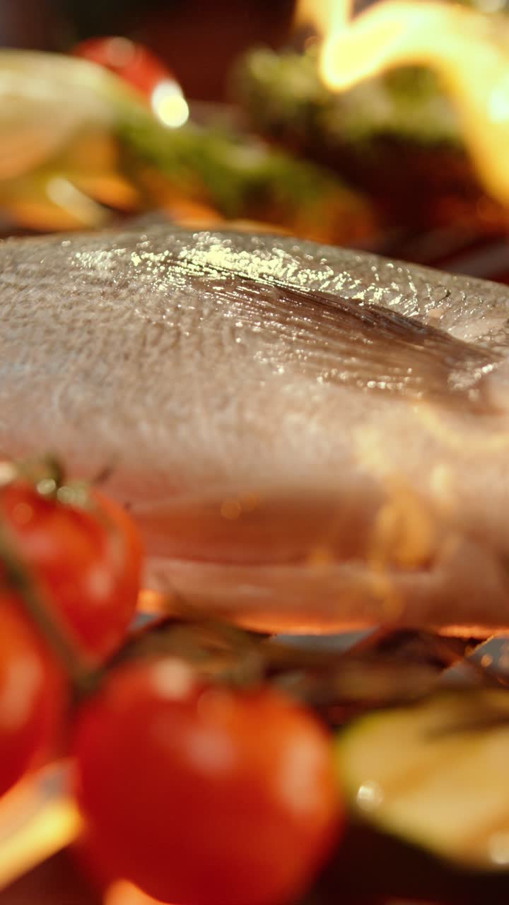 pescado y verduras a la parrilla