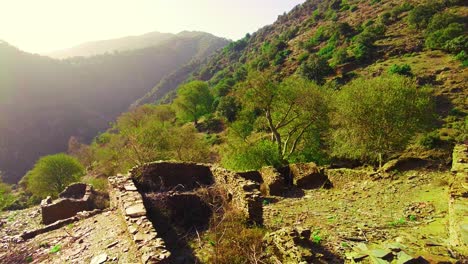 the ruins of an old village at the top of the mountain in algeria