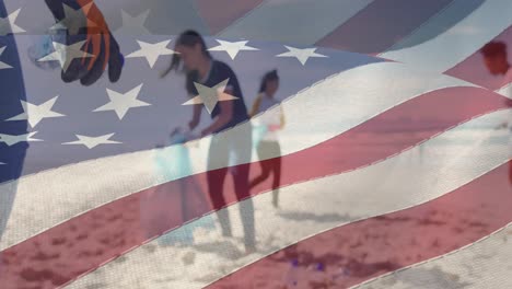 Zusammengesetztes-Video-Der-Amerikanischen-Flagge-Gegen-Eine-Gruppe-Verschiedener-Weiblicher-Freiwilliger,-Die-Den-Strand-Reinigen